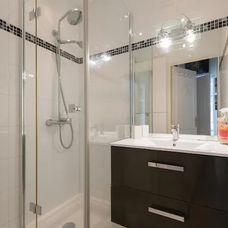 Charmante Maison Provençale, Résidence Avec Piscine Apartamento *