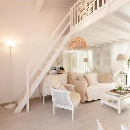 Apartamento Charmante Maison Provençale, Résidence Avec Piscine Saint-Tropez