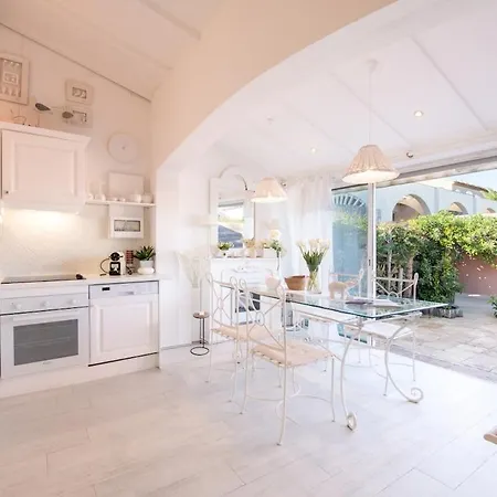 Appartement Charmante Maison Provencale, Avec Piscine
